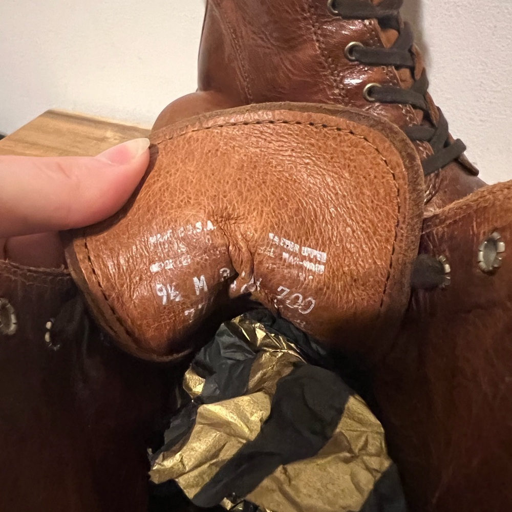 Frye brown leather Sabrina lace-up boots in size 9.5 G45 - Picture 11 of 12